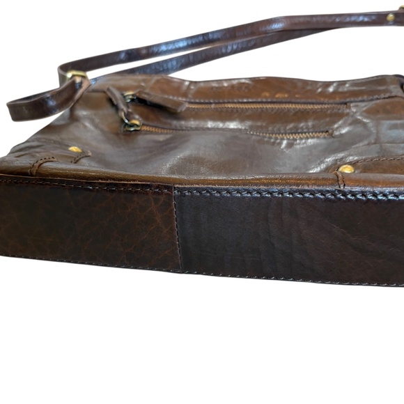 Leder Buch Leather Crossbody Bag - Picture 4 of 5